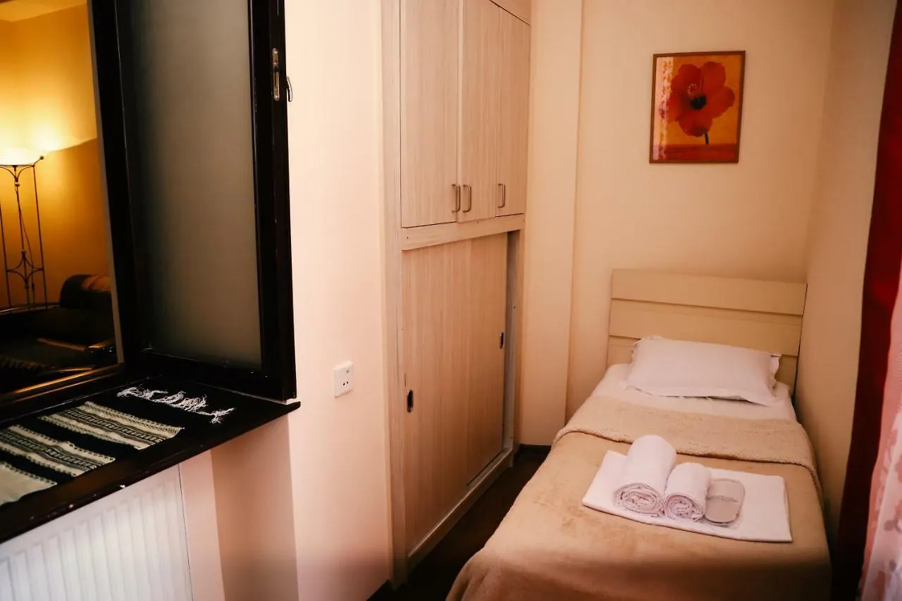 Apartment Number 12 Тбилиси Грузия
